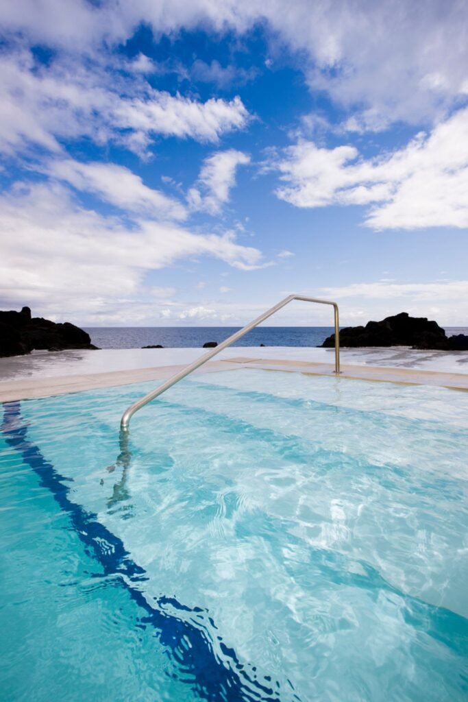 Say Goodbye to the Pungent Bleach Smell! My Saltwater Pool Makeover Diary: Is a Salt Chlorinator Really Worth It?